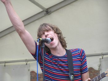 Gus Cox of The Runners