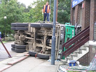 Lorry in sie of Elbert Wurlings