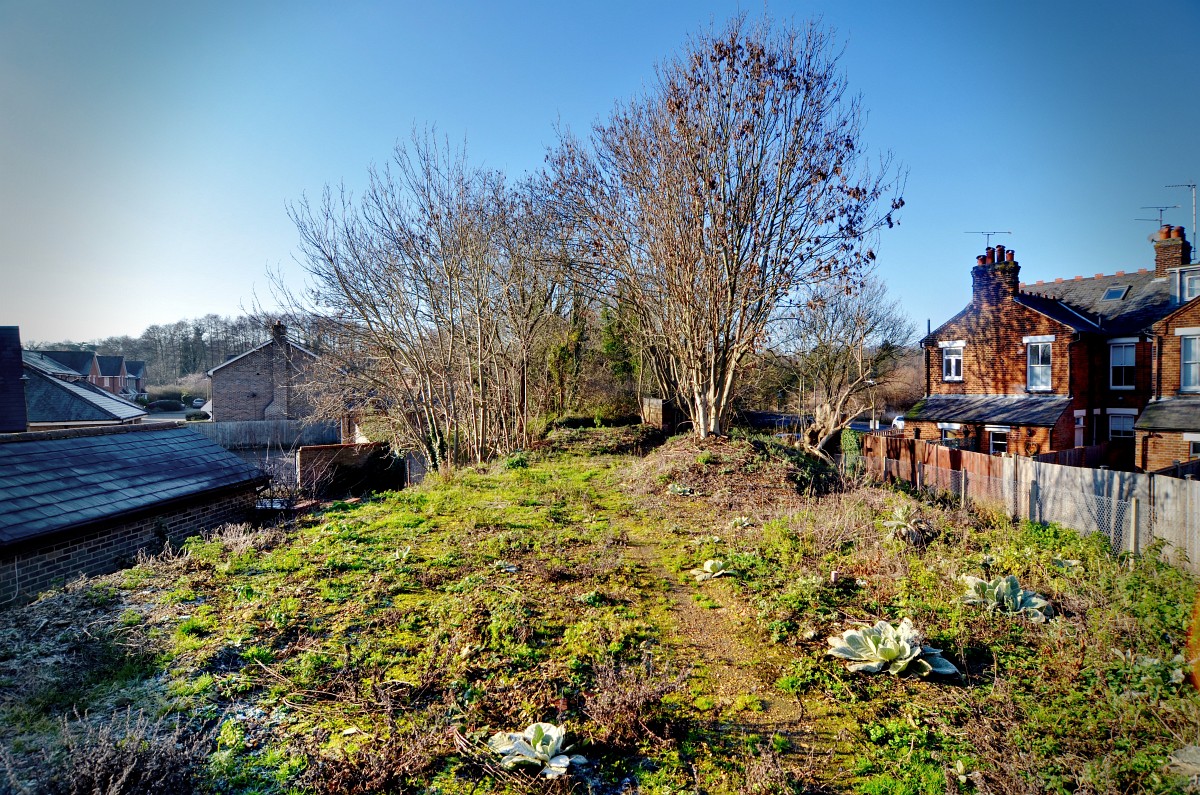 Photo of the track bed in Lower Bengeo